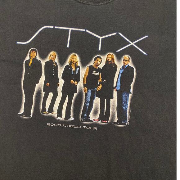 STYX 2006 World Tour T Shirt Size Large Band Merch TOMMY SHAW JAMES YOUNG GOOD - Picture 3 of 9